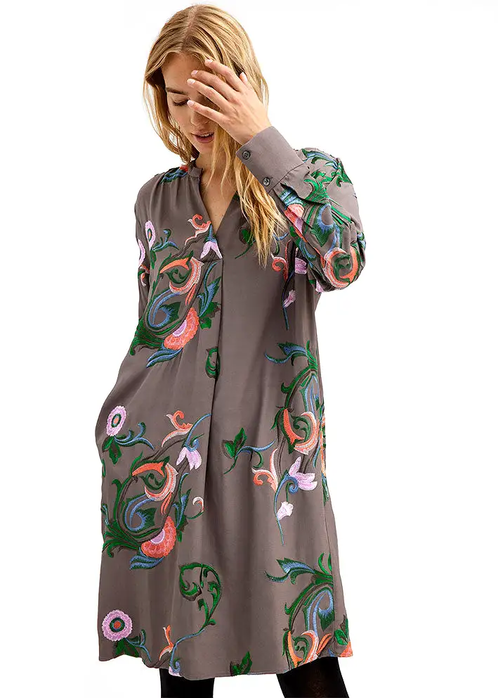 Gustav Costa shirt dress 47511 Kjole - Chanterelle with embroidery