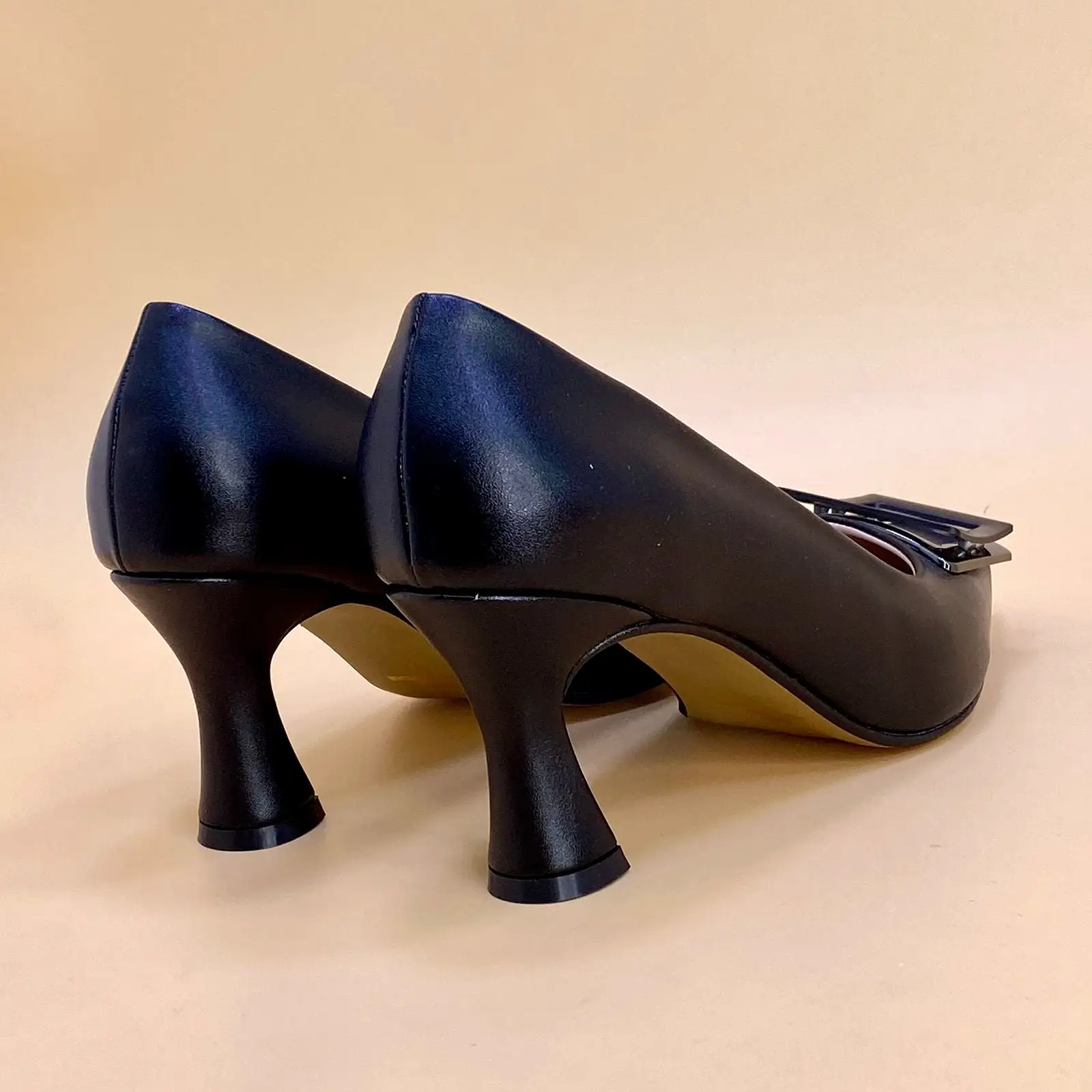 NEW ,  WOMEN SHOES HEELS W444