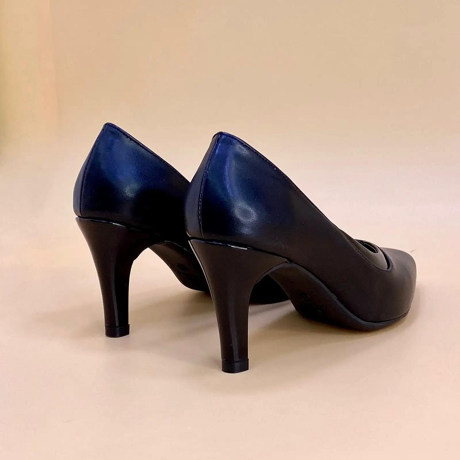 NEW ,  WOMEN SHOES HEELS W445