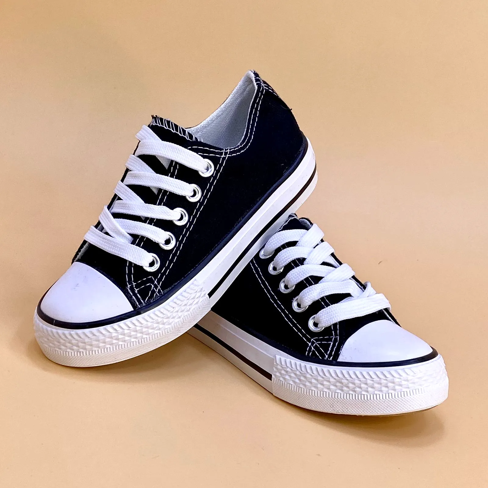 NEW , WOMEN SHOES W7777 SIZE 37-41