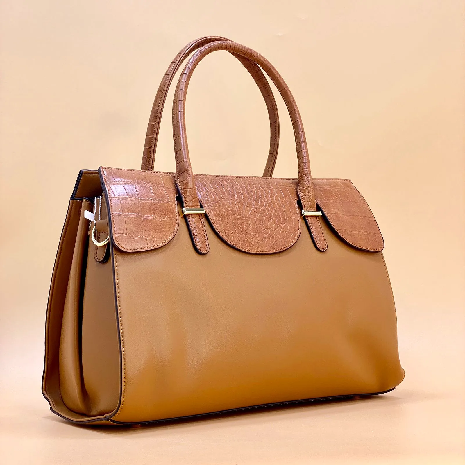 NEW 2023 ,  WOMEN HANDBAGS B423