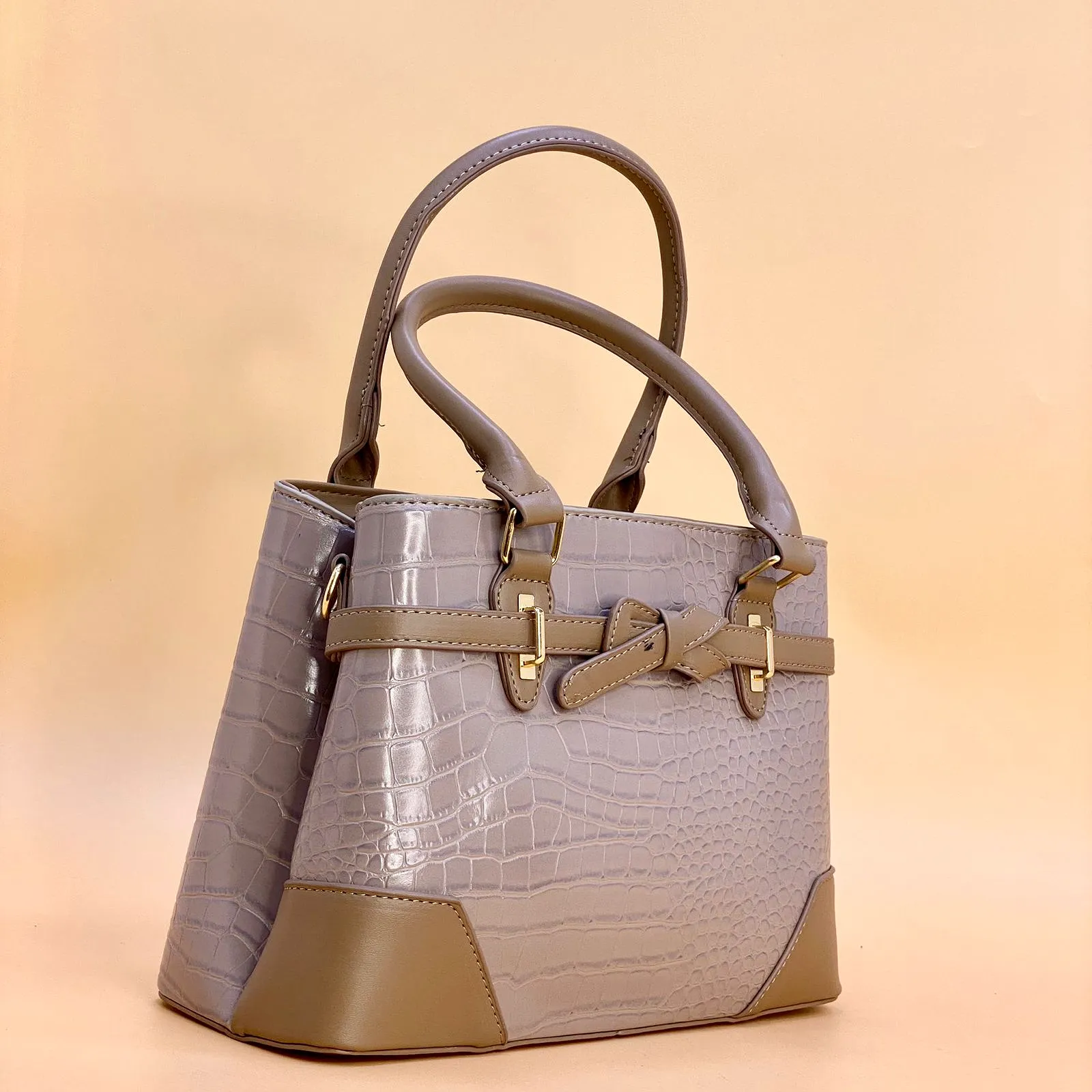 NEW 2023 ,  WOMEN HANDBAGS B441