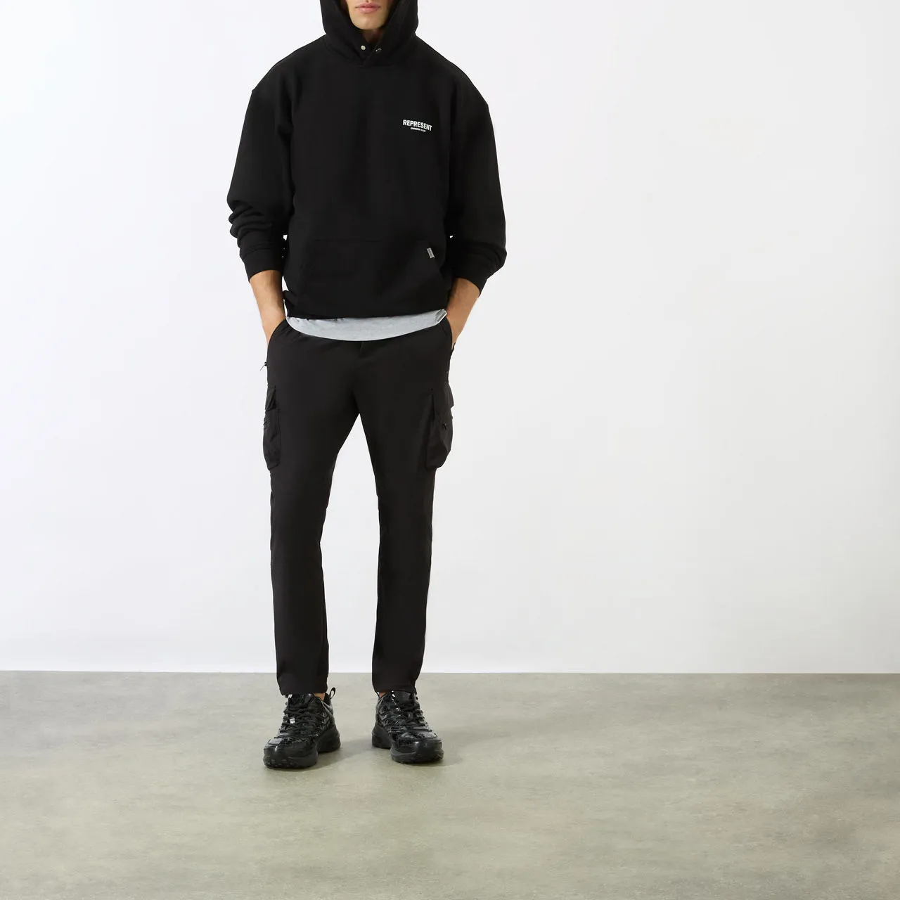 REPRESENT Owners Club Logo Hoodie - Black