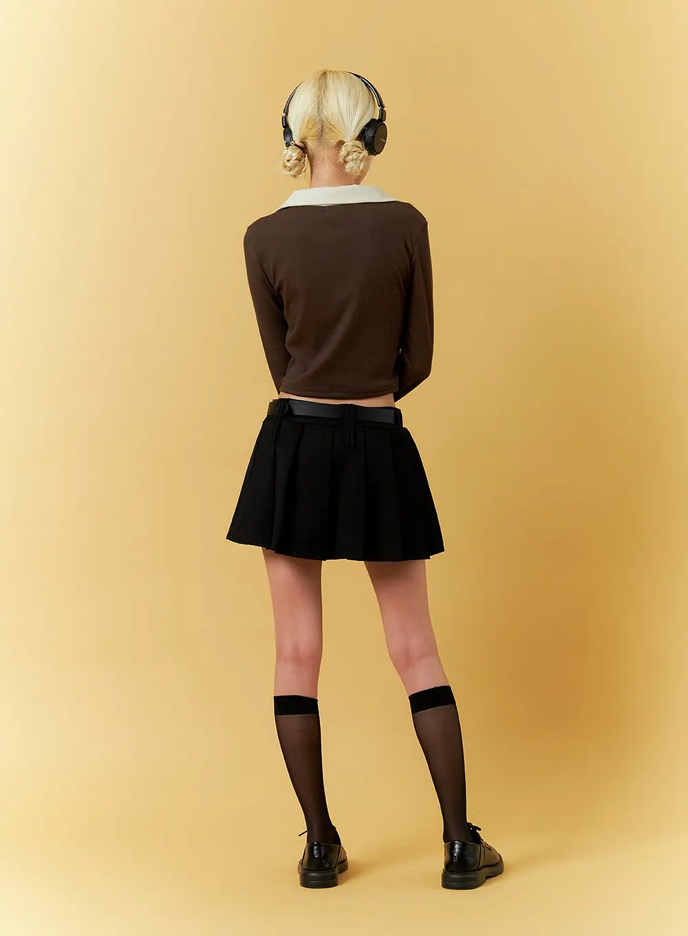 Solid Pleated Mini Skirt IF408